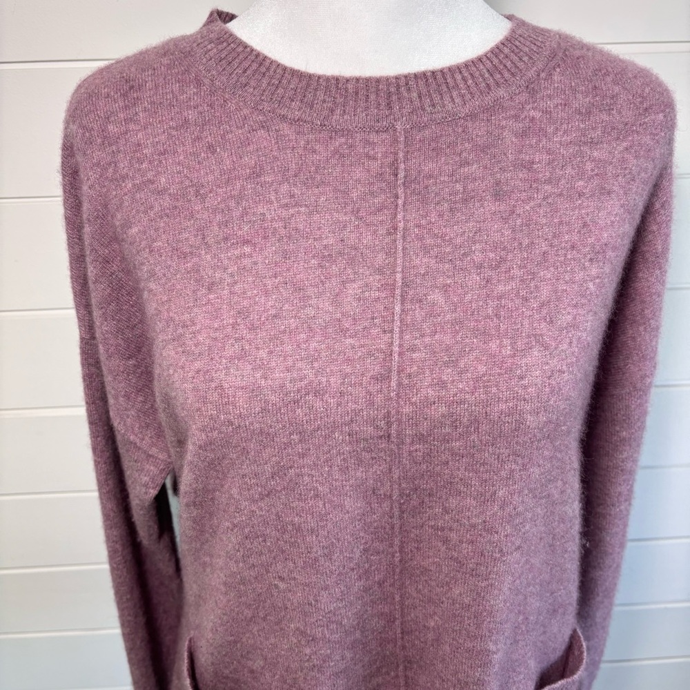 TAHARI Pure Luxe Cashmere Crew Neck Sweater Mauve Purple Size M - Picture 4 of 12